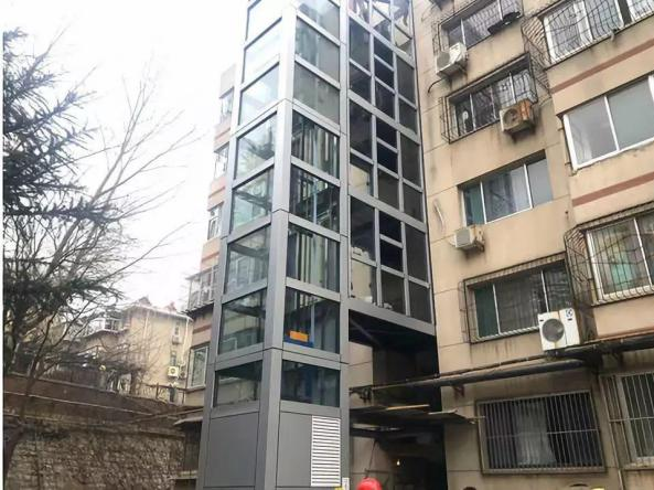 2025新政下，老舊小區(qū)加裝電梯前，房屋安全鑒定必不可少